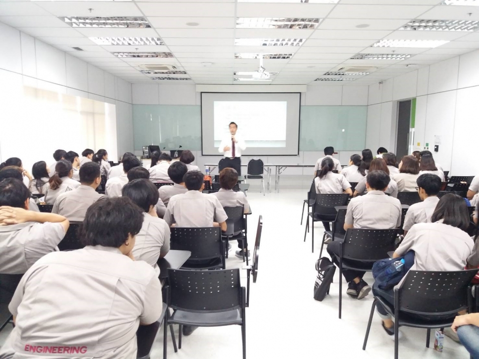 มิตซูบิชิอบรมให้ความรู้ ลิฟต์-บันไดเลื่อน ณ สถาบันการจัดการปัญญาภิวัฒน์